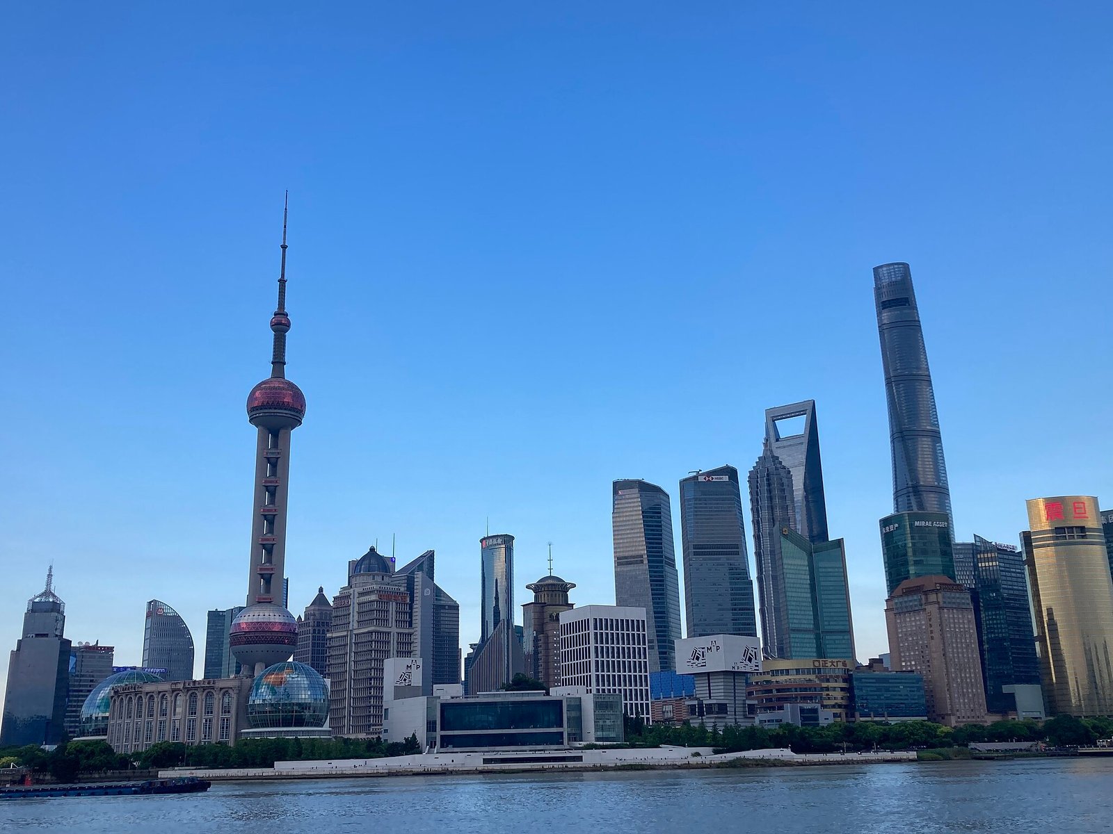 Vieux-Xangai com fachadas renascentistas ao entardecer